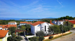 Studio Apartment Lela Ližnjan, Liznjan